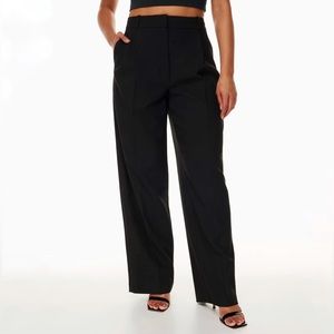 Aritzia Wilfred Pleated Trouser